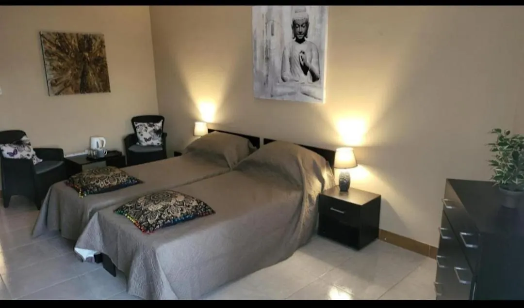 Lotus Guest House Malta Gzira 0*,