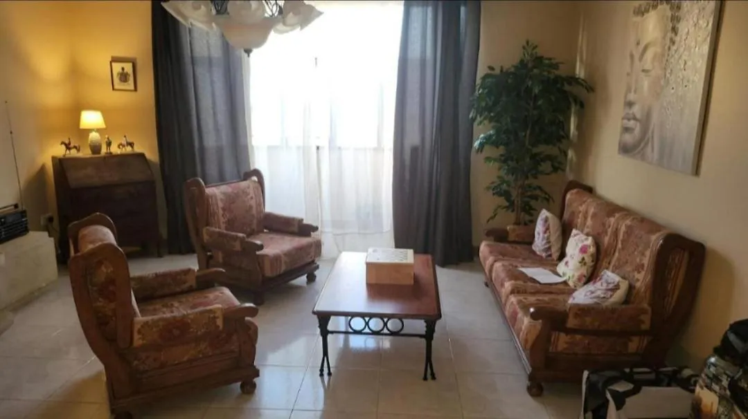 Homestay Lotus Guest House Malta Gzira